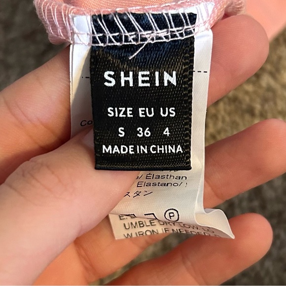 Pink Ruched Crop Top - Picture 3 of 3